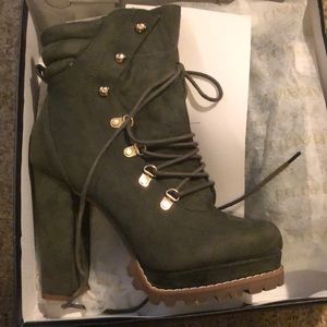 Monclair Bootie